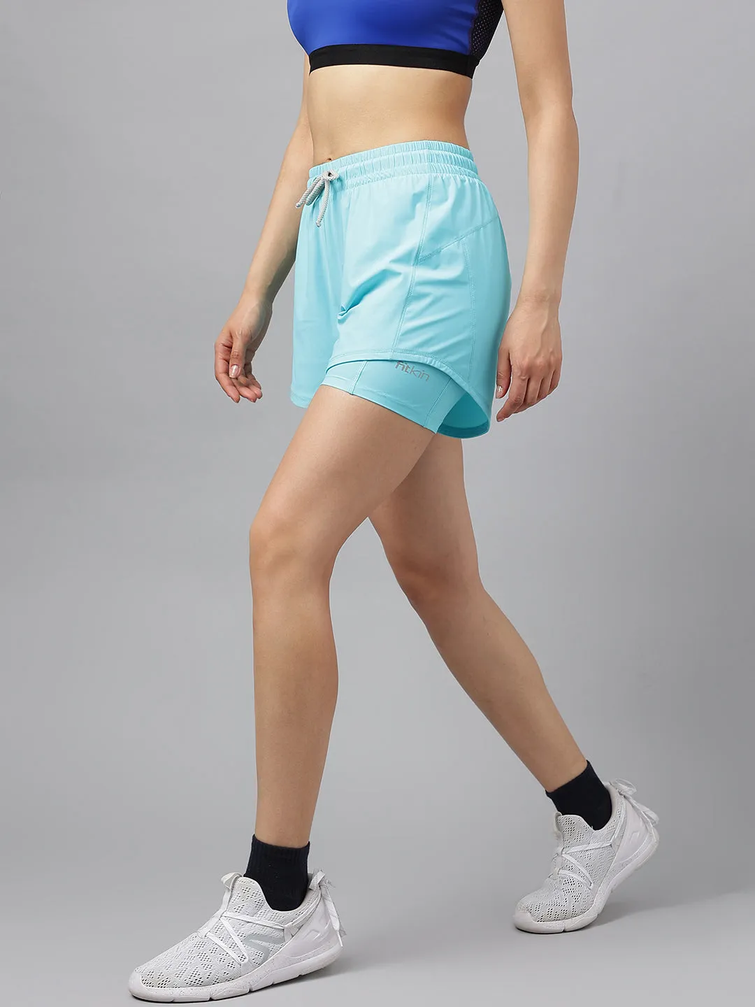 Active double layer sporty shorts