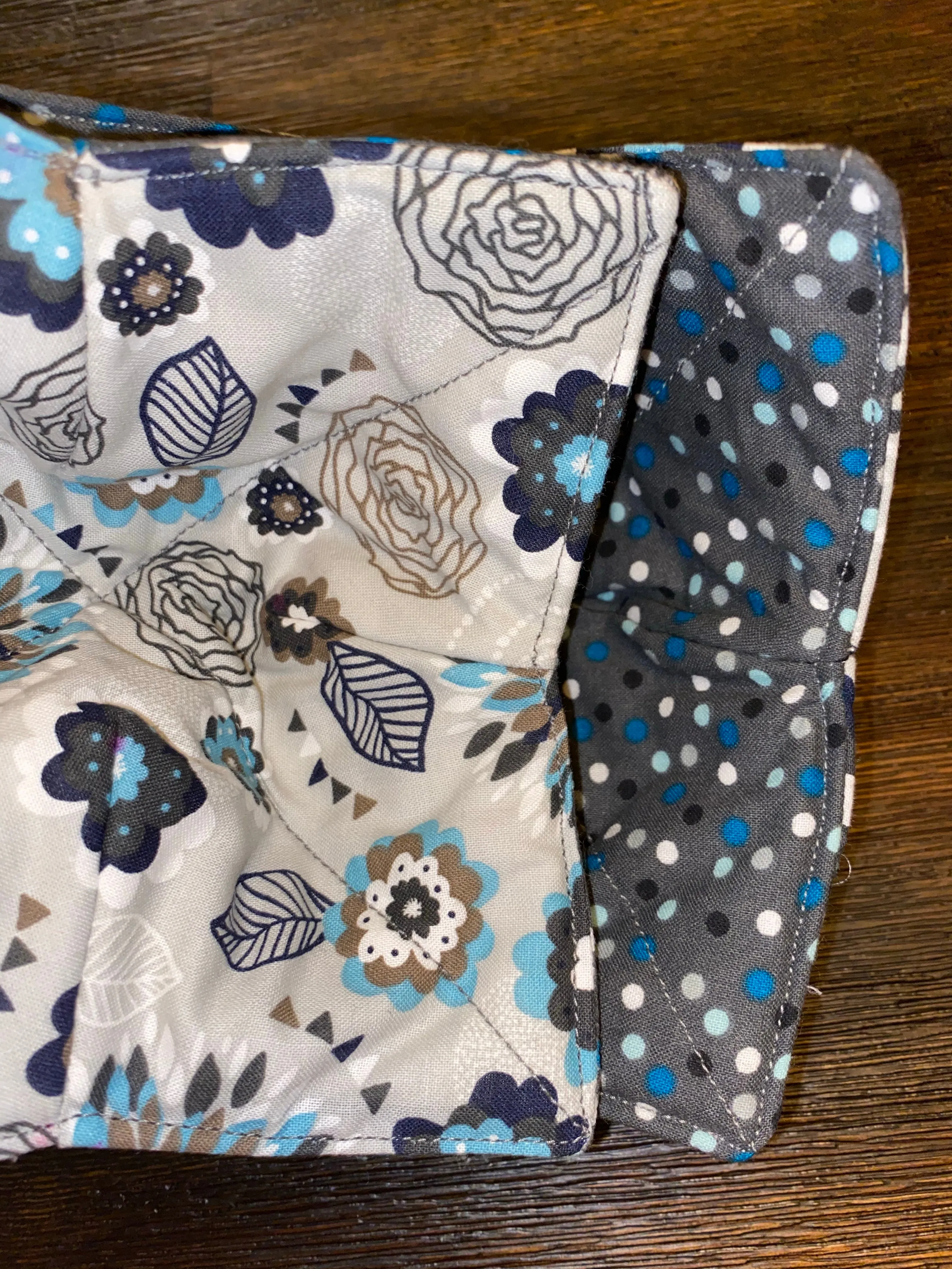 Blue Grey Flower/ Grey Polka Dot Small (10oz) Bowl Cozy