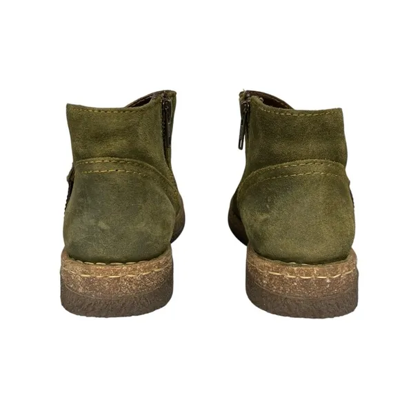 Born Tora Handcrafted Distressed Olive Green Suede Zip Comfort Ankle Bootie Sz 6