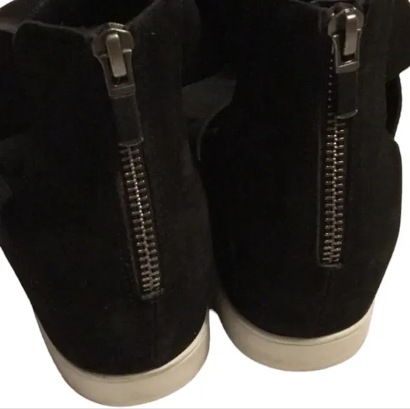 Eileen Fisher Viv Tumbled Nubuck Wedge Sandal Size 9 Black