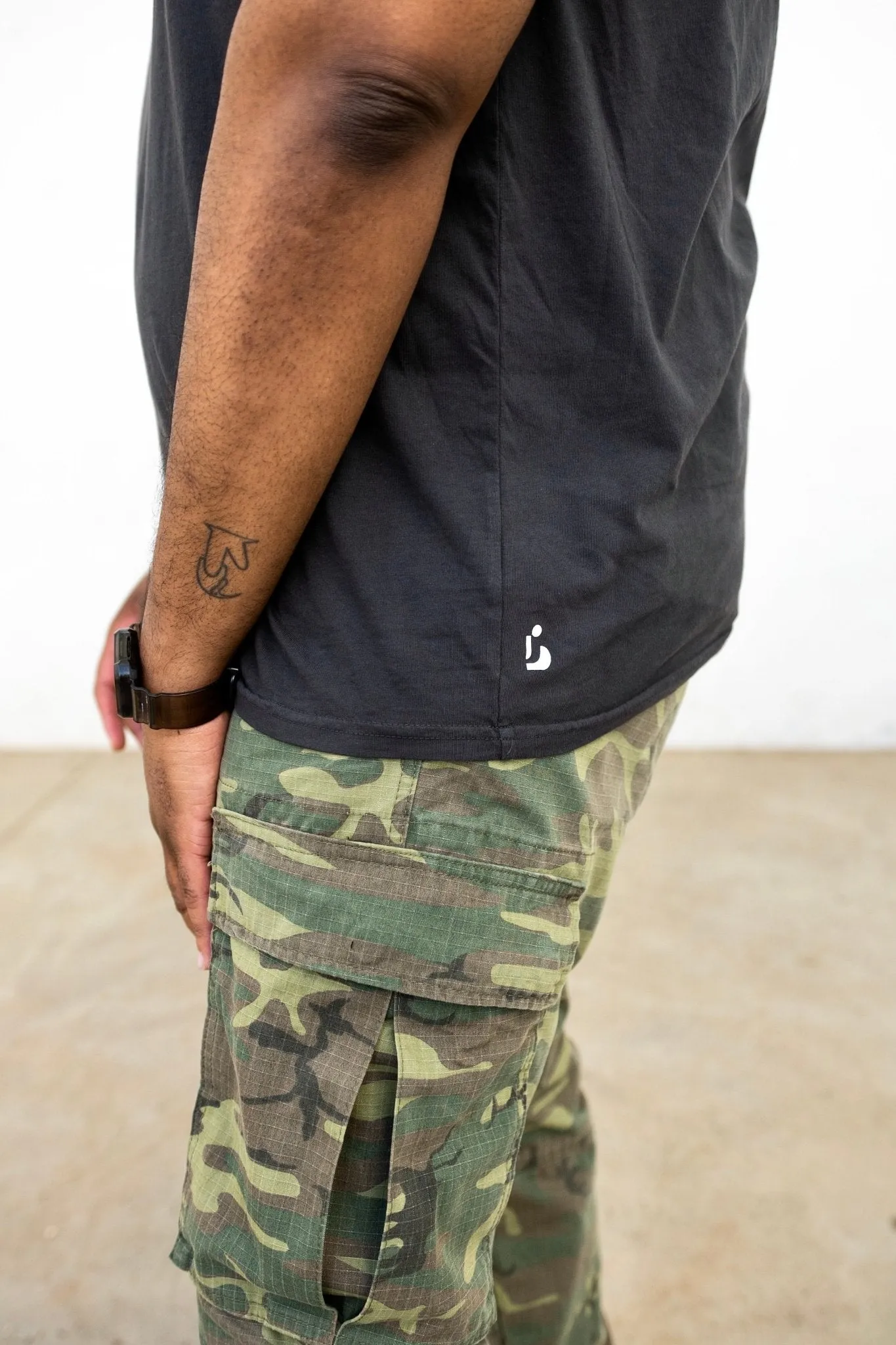 EVERYDAY RELAXED ORGANIC TEE (USA Made)