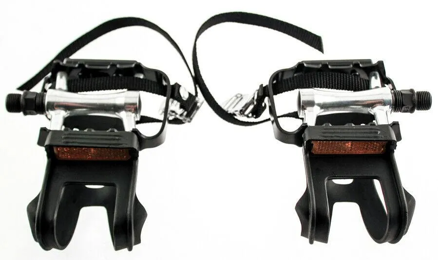Flat Platform Bike Pedals 9/16" With Med Toe Clips   Straps Black Alloy NEW