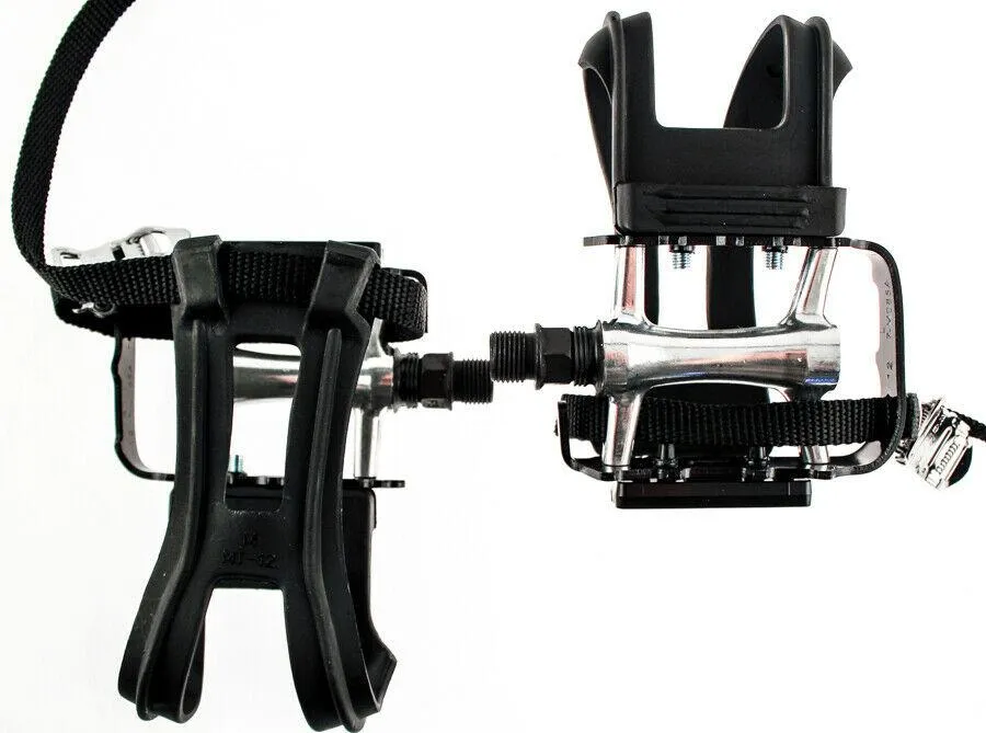Flat Platform Bike Pedals 9/16" With Med Toe Clips   Straps Black Alloy NEW