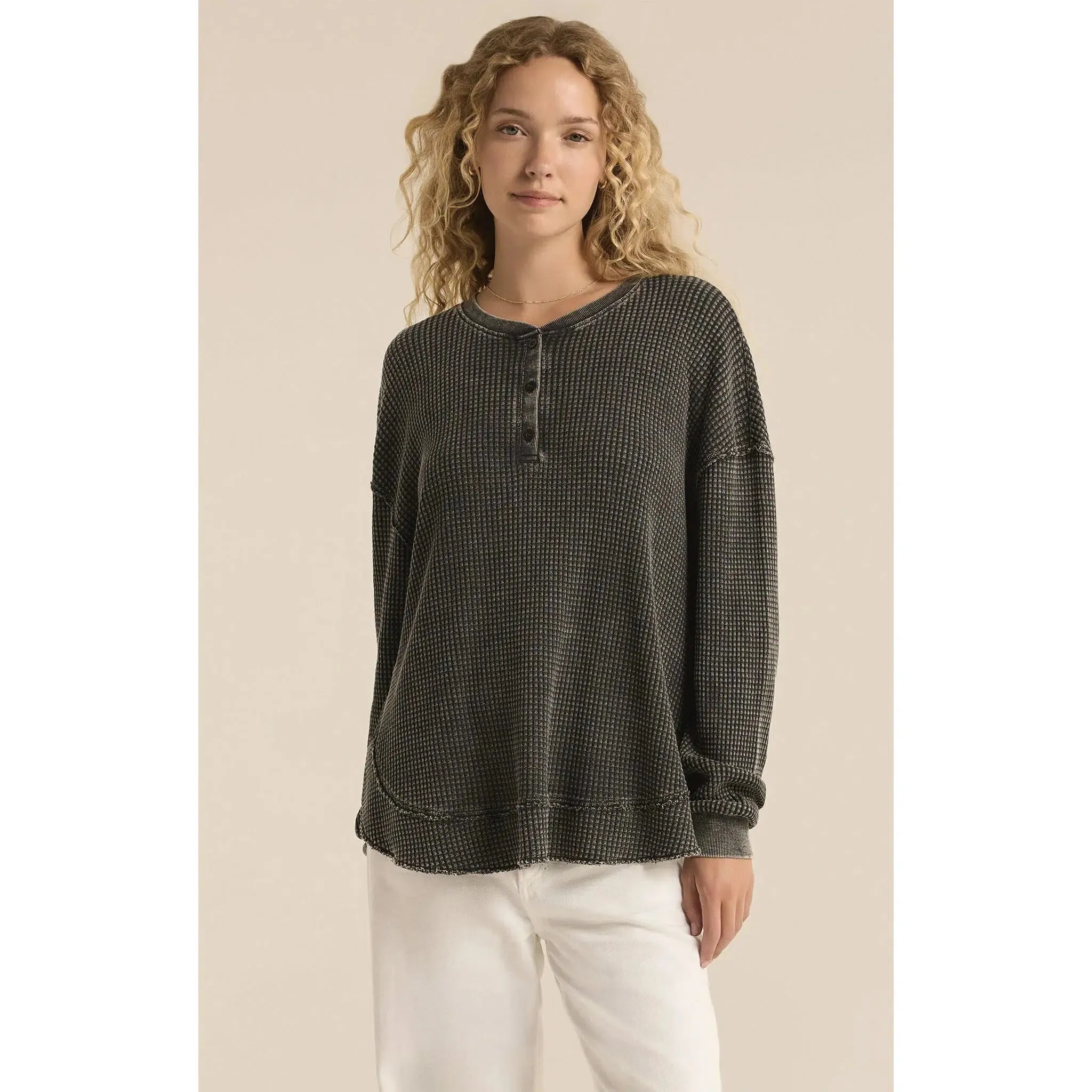 JAX COZY WAFFLE HENLEY - BLACK