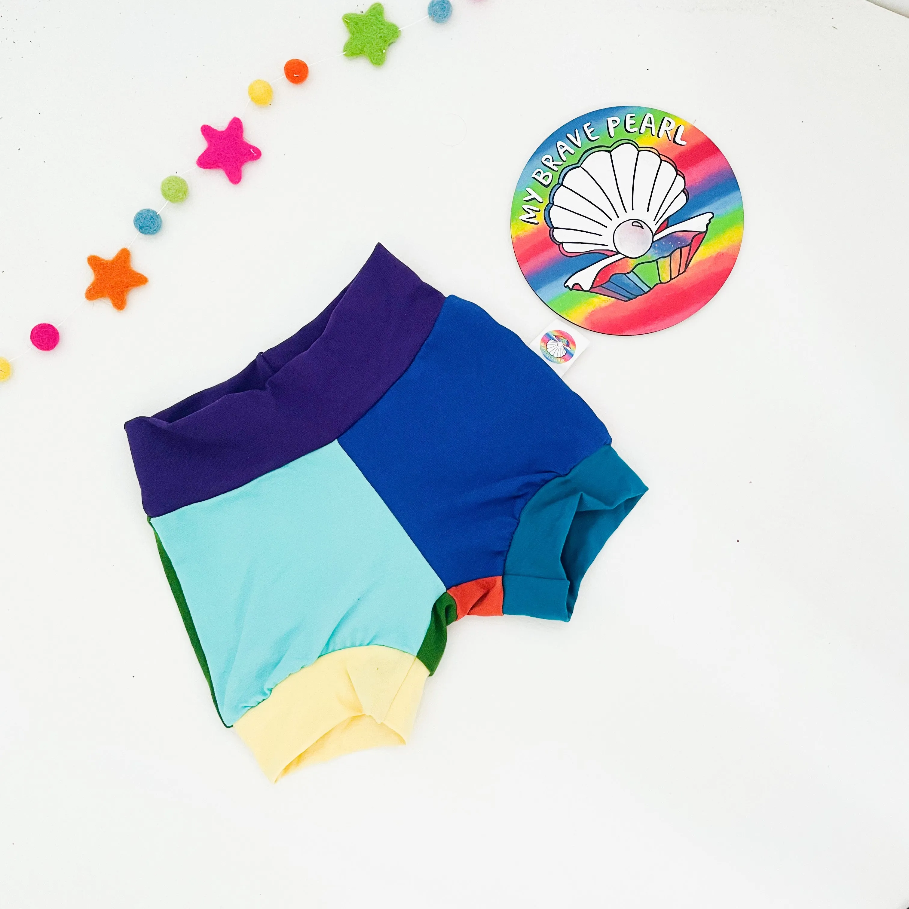 Kids Essentials Super Scrappy Mystery Colourblock Jogger Shorts