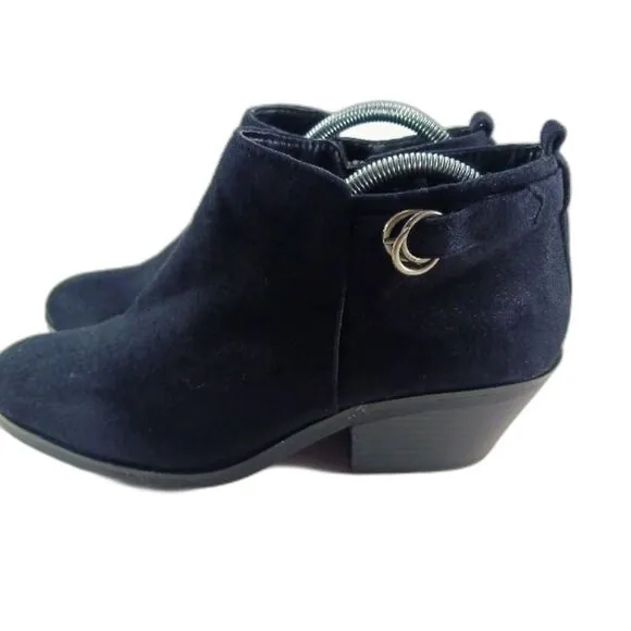 LifeStride Women's 6W Black Suede Side Zip Ankle Boot with 2- inch Heel.........