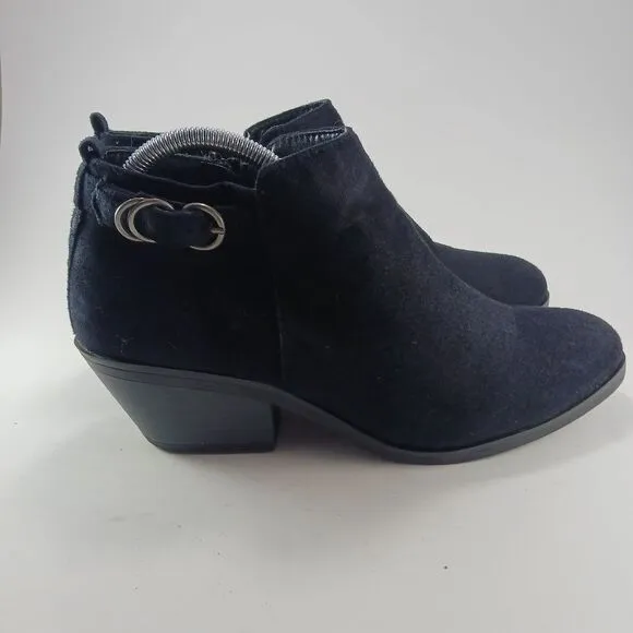LifeStride Women's 6W Black Suede Side Zip Ankle Boot with 2- inch Heel.........