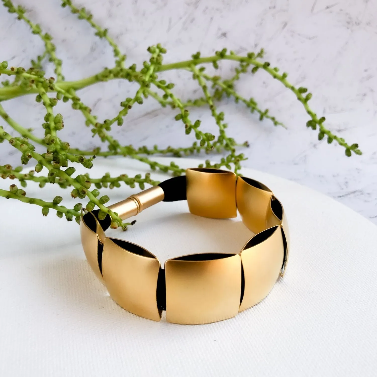 Lucy - Modern gold link bracelet