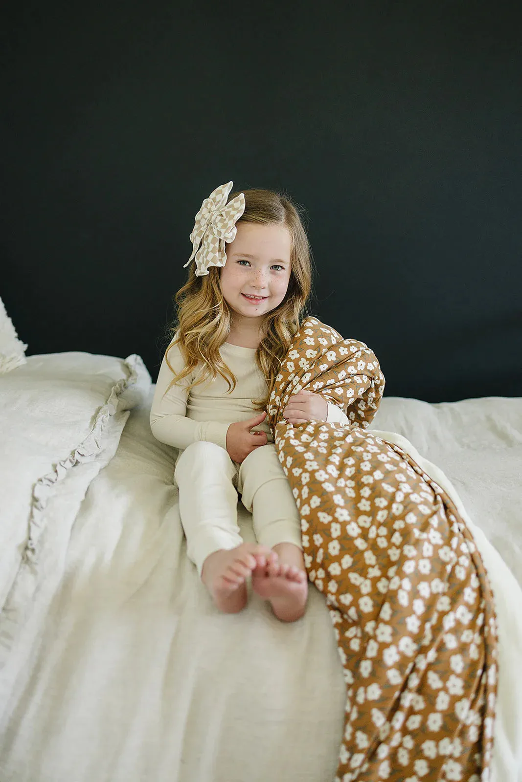 Mebie Baby Two-Piece Ribbed Cozy Set