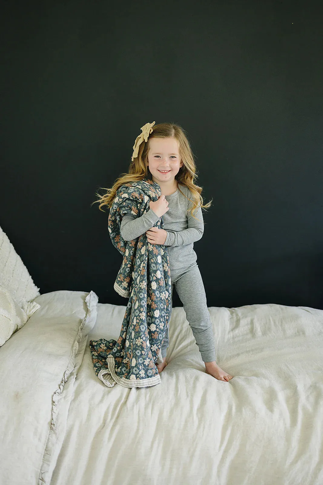 Mebie Baby Two-Piece Ribbed Cozy Set