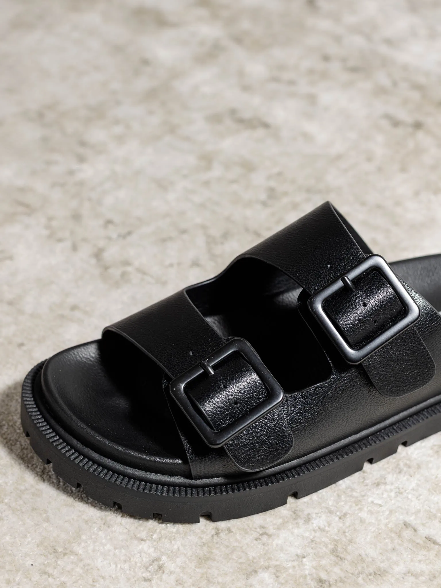 MIA Gen Sandal