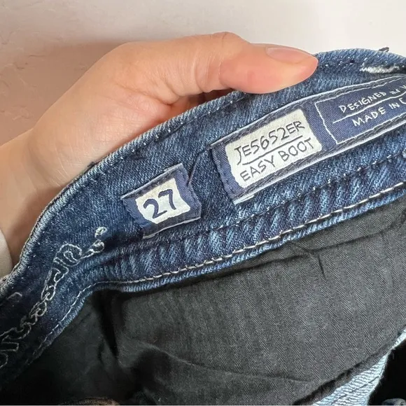 MISS ME JE5652ER Easy Boot Jeans. Size 27
