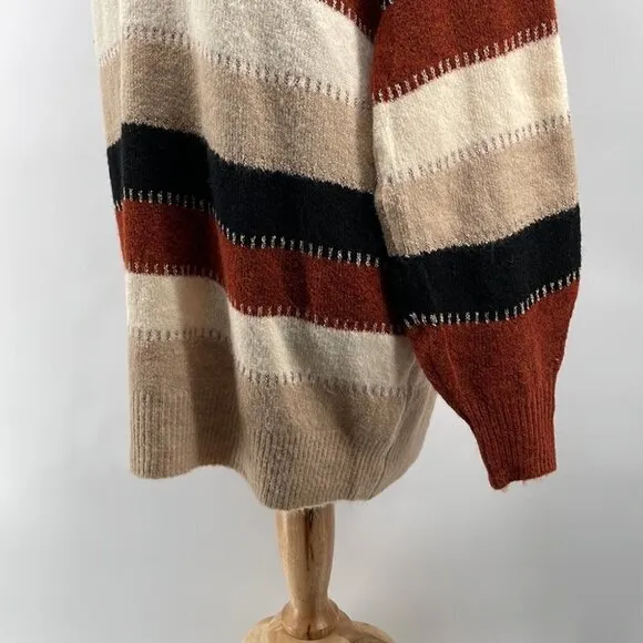 Pink Martini neutral sweater metallic thread oversized cozy Boutique xs NWT