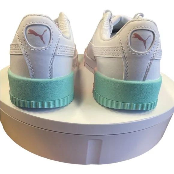 Puma Carina Fade Jr. sneakers. Aruba blue/Bridal rose. Size 5.5C.