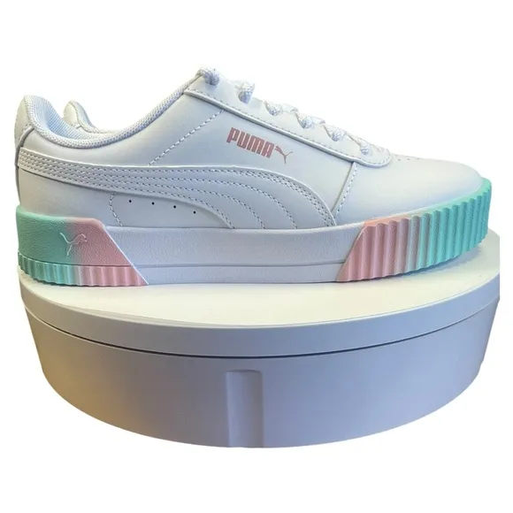 Puma Carina Fade Jr. sneakers. Aruba blue/Bridal rose. Size 5.5C.