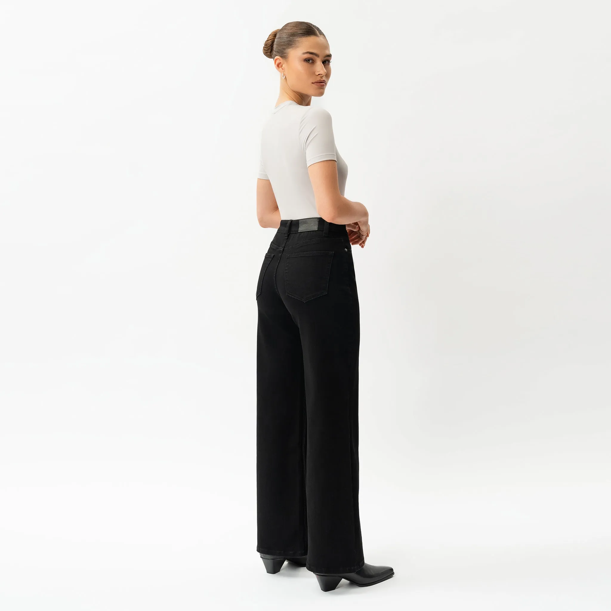 Relaxed ComfortDenim™ Jeans