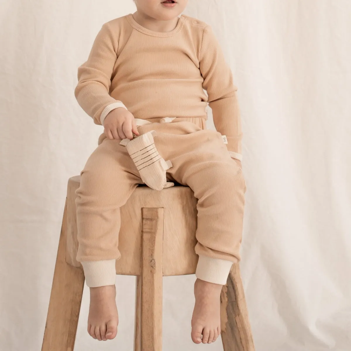 Relaxed Fit Ribbed Leggings - Hazelnut