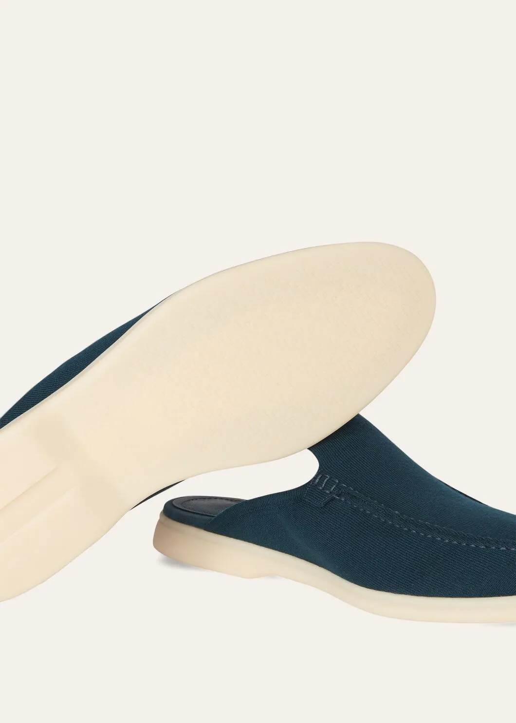 Summer Walk Babouche in Dark Blue