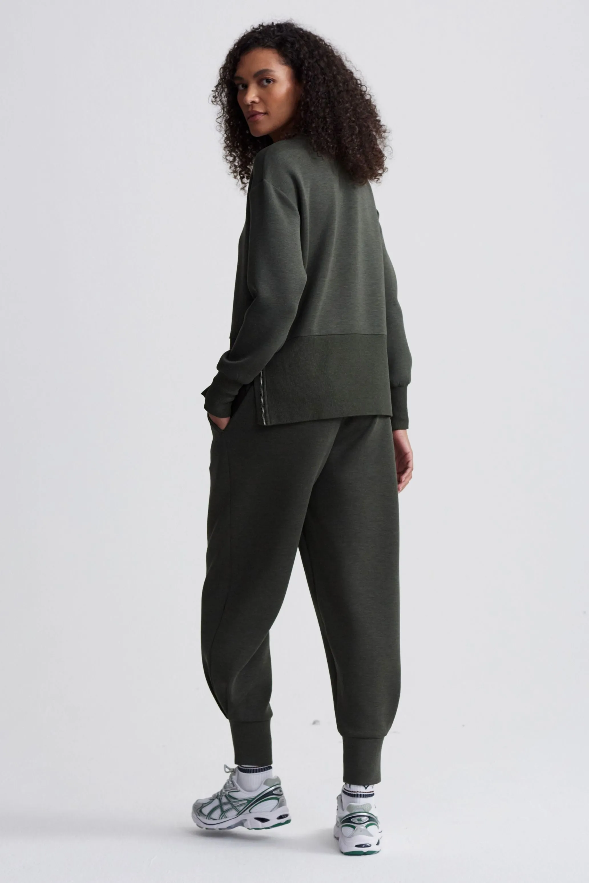 The Relaxed Pant 27.5