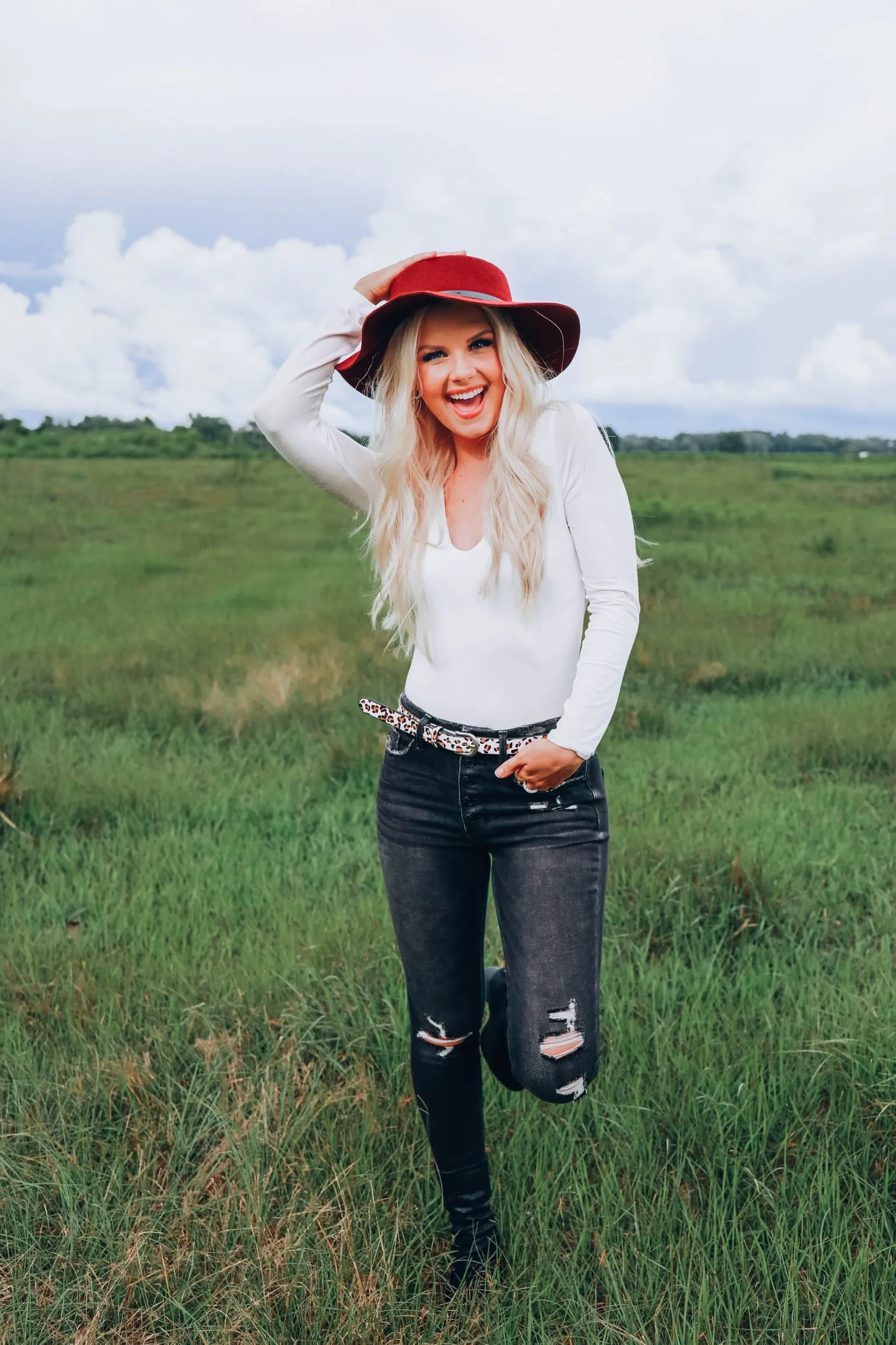 V Comfy Bodysuit - White