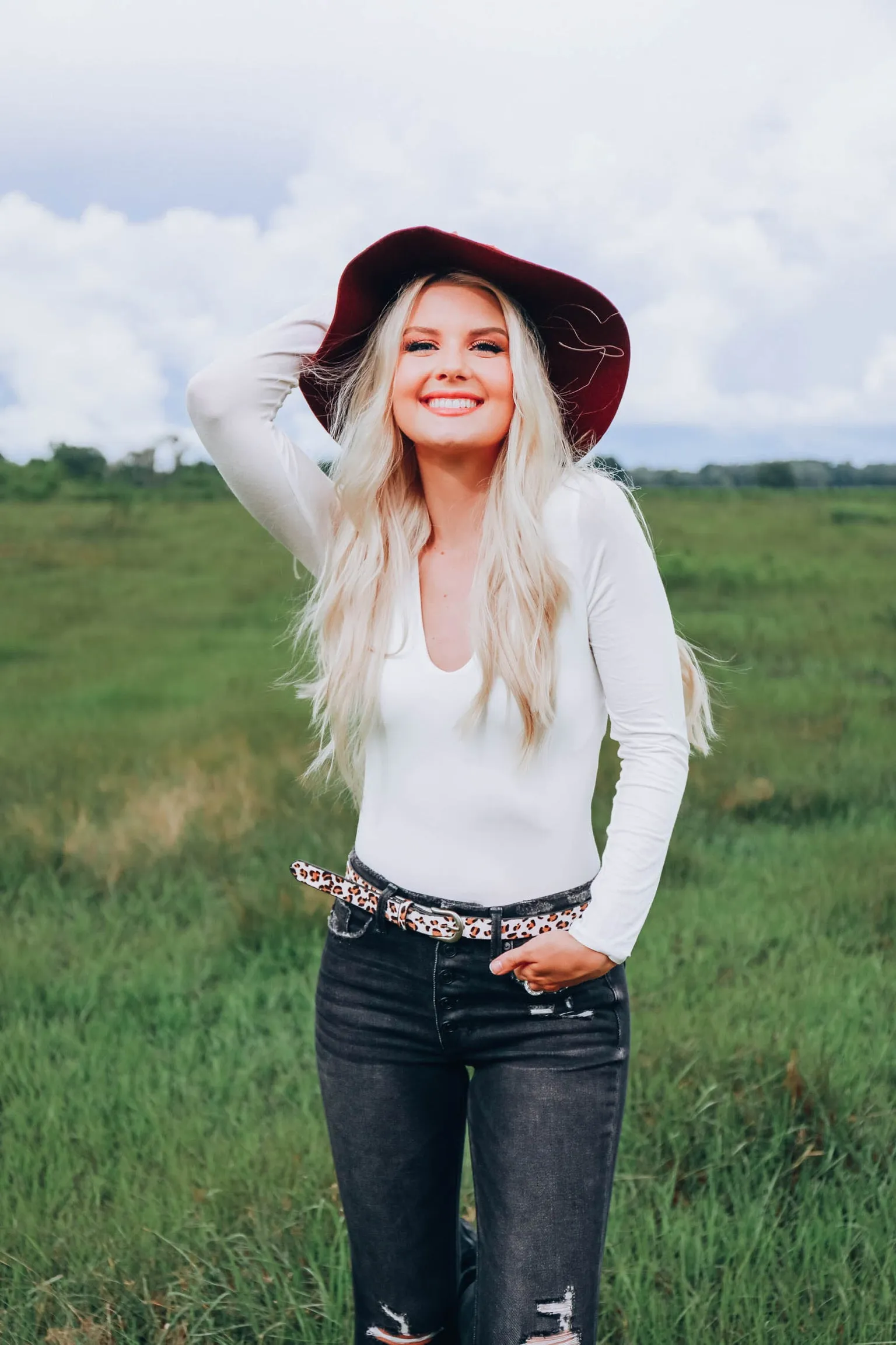 V Comfy Bodysuit - White