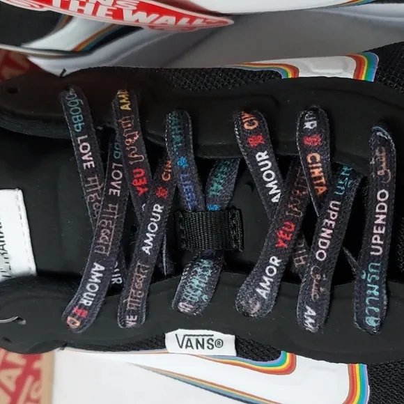 Vans Ultrarange Exo Pride sneakers