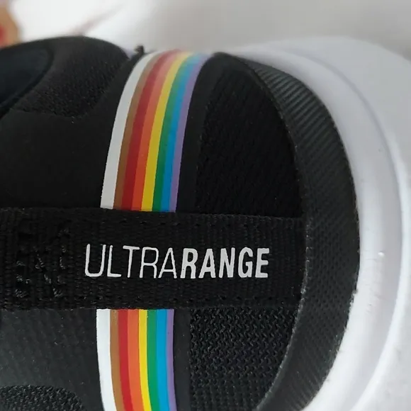 Vans Ultrarange Exo Pride sneakers