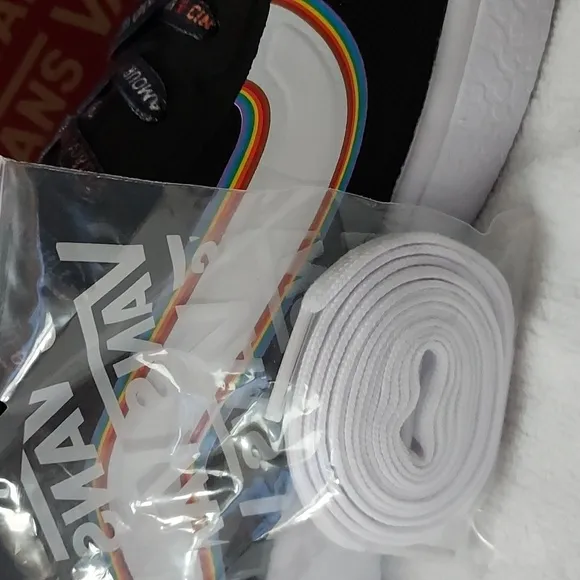Vans Ultrarange Exo Pride sneakers